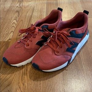 Men’s New Balance size 9